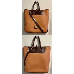 DOONEY BOURKE CLAIREMONT EDITORS TRAVEL TOTE
